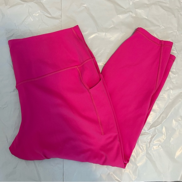 Lululemon Align High-Rise Pant with Pockets 25"
Sonic Pink - Picture 8 of 10